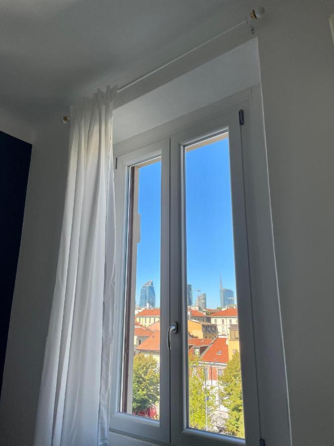 The Painting Apartment. A Central And Lovely Apartment In Milan Milão Exterior foto
