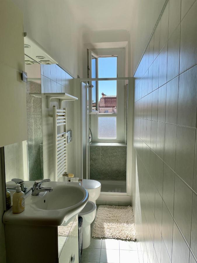 The Painting Apartment. A Central And Lovely Apartment In Milan Milão Exterior foto